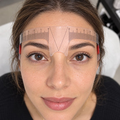 Swiss Color perfect Brow Master utilizzato per il mapping delle sopracciglia PMU